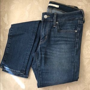 Levi’s 711 skinny jeans. High waisted. 31” inseam